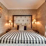 Lutece Port Royal Hotel
