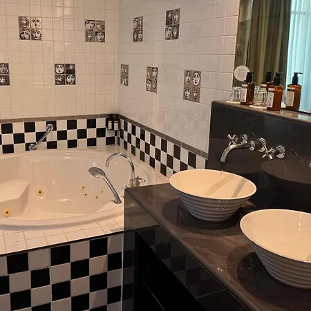 Lutece Port Royal 4* Paris
