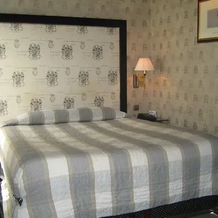 Lutece Port Royal Otel Paris