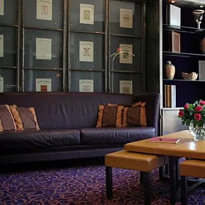 Hotell Lutece Port Royal