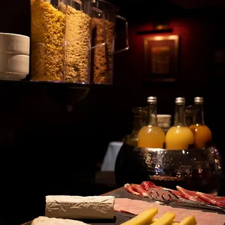 Lutece Port Royal Otel Paris