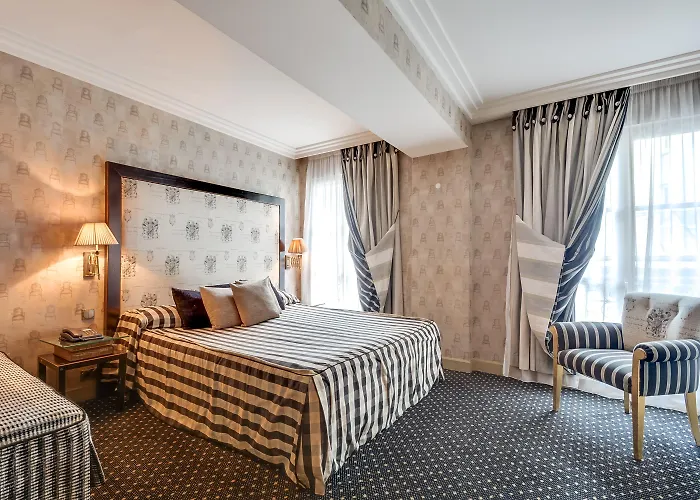 Lutece Port Royal 4* Paris