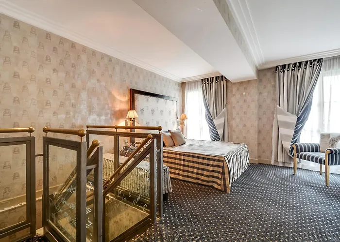 Lutece Port Royal 4*