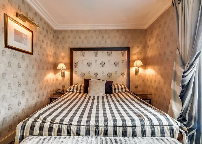 Lutece Port Royal Hotel