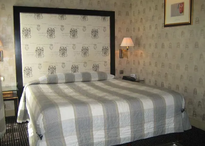 Lutece Port Royal Hotel Paris