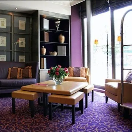 Lutece Port Royal Hotel