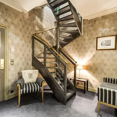Lutece Port Royal 4* Parijs