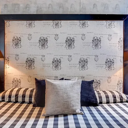 Hotel Lutece Port Royal 4*